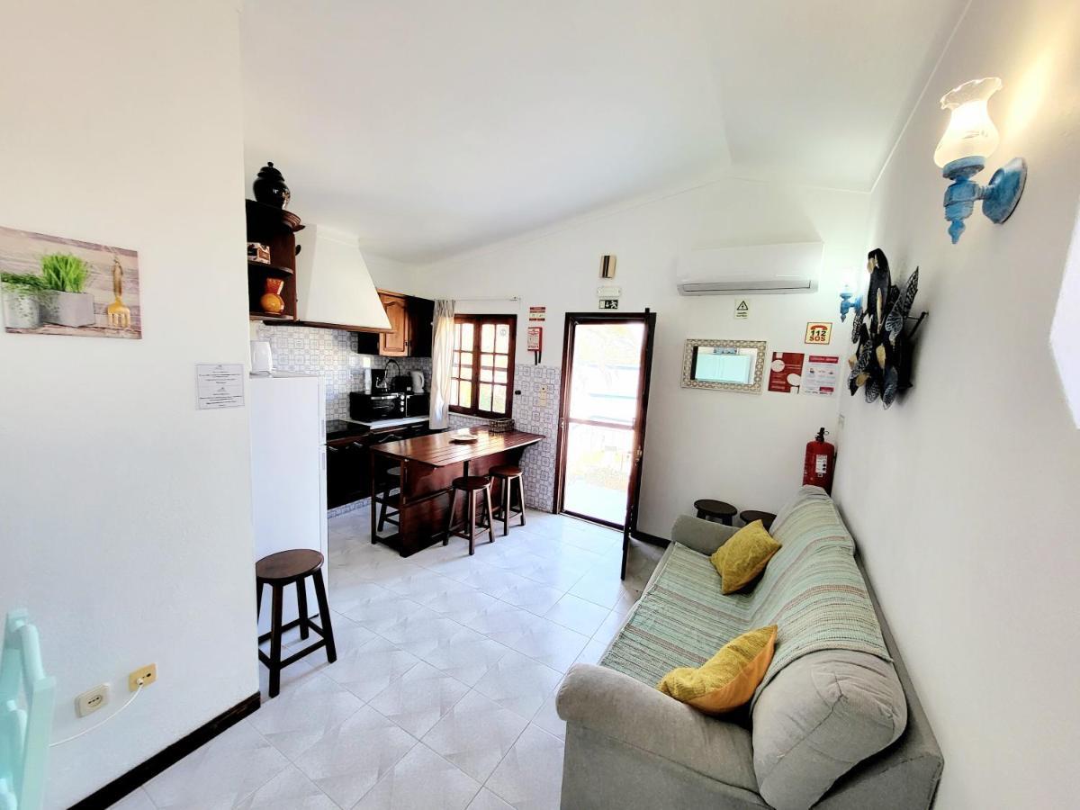 Casas Algarvias Arroteia de Baixo